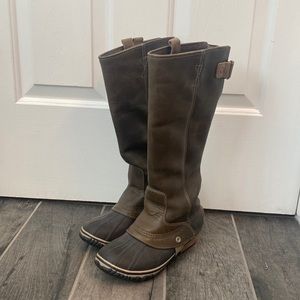 Womens Sorel boots size 6